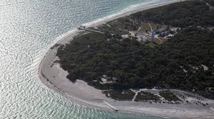 It sits on a wilderness island in the mouth of tampa bay, a. Insider S Guide To Egmont Key State Park Taking The Ferry The Beach Scene Notes About Cash And Shoes