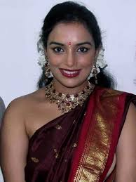 Swetha Menon Hot Wallpapers. Is this Hot the Actor? Share your thoughts on this image? - swetha-menon-hot-wallpapers-272203673