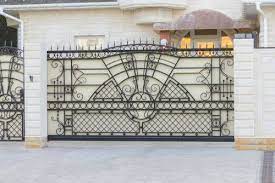 Look through gate pictures in different colors and styles and when you find a gate design that inspires you, save it to an ideabook or contact the pro who made it happen to see what kind of design ideas they have for your home. Are You Looking For Grill Gate Designs The 15 Decor Ideas You Can T Ignore