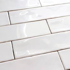 White Wavy Edge Ceramic Wall Tile