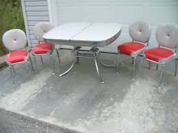 The table and chair legs are fitted with rubber protective foot pads on that can protect your floor from scratches, while ensuring the table and chairs maintain the stability. Vinyl Antique Dining Sets For Sale Ebay