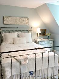 Sw focuses on saturating a market not producing the best products possible. The Best Benjamin Moore Paint Colours For Home Staging Selling