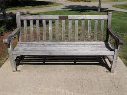 best finish for an outdoor bench