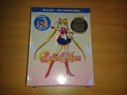 The Normanic Vault: Unboxing [US]: Sailor Moon - Set 1 (Season 1 Part 1):  Limited Edition (BD/DVD)
