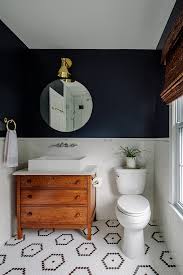 how to decorate with black tile