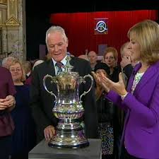 The latest football news from the league, fa and all domestic cups with sky sports. Fa Cup Trophy Valued At More Than 1m On Antiques Roadshow Fa Cup The Guardian