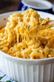 creamy homemade baked mac and cheese