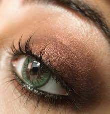 the best eye makeup for green eyes