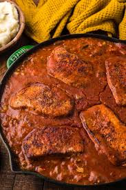 smothered pork chops with tomato gravy