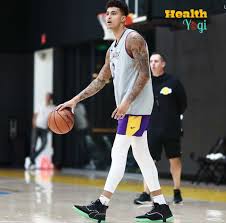Find more about jayson tatum's girlfriend, mom, parents, height, weight, age, net worth. Kyle Kuzma Workout Diet Height Weight Age And Body Measurements 2020 Health Yogi In 2020 Kyle Kuzma Kyle Workout