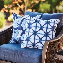 Allen Roth Outdooor Shibori Cushion