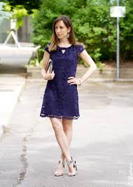 Of all the colors in our closet, navy is probably one of the toughest to style. Navy Dress What Color Shoes Novocom Top
