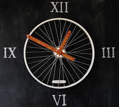 Diy Bicycle Wheel Clock With Yardstick