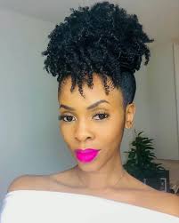 Natural hair looks beautiful in all forms, and at the moment we're particularly loving short styles. 40 Simple Easy Natural Hairstyles For Black Women