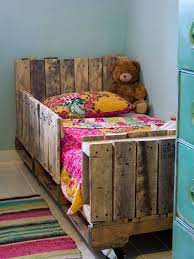 15 Ways To Craft Diy Pallet Beds