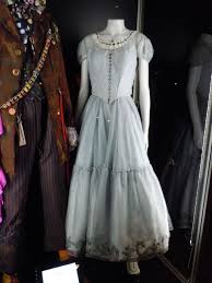 Alices Dress From Tim Burtons Alice In Wonderland Alice