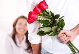 gifts to impress her on your first date