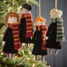 Diy mini harry potter quidditch broom ornament tutorial from epbot. 32 Best Harry Potter Ornaments Harry Potter Christmas Tree Ideas
