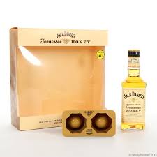 jack daniels honey liqueur ice gl