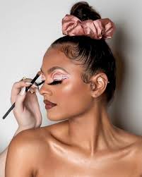 meet sydney shearer makeup artist