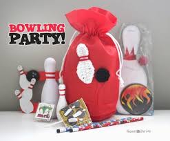 the ultimate bowling party with