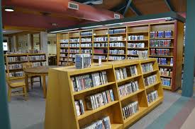 • layanan pendidikan pemakai tidak semua pemakai perpustakaan dapat atau mampu menggunakan perpustakaan dengan baik dan benar. Ide 18 Model Rak Buku Perpustakaan