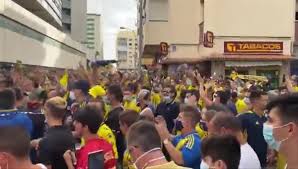 Aglomeraciones en Cádiz antes del partido ante el Fuenlabrada