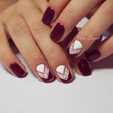 Creative manicure ideas and cool nail designs by the best nail artists from around the world. Stand Out With This Amazing White And Maroon Nail Art Design Step Up Your Nail Chic Nails Maroon Nails Nails