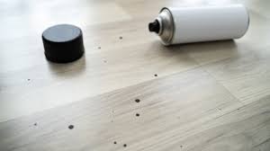 get paint off laminate flooring