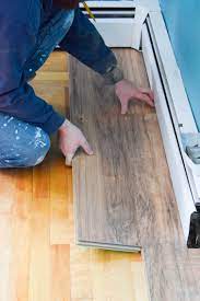 how to install laminate flooring pmq