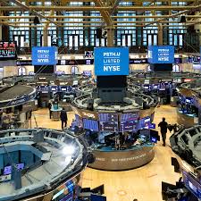 The main us stock exchanges (nyse and nasdaq) are open from 9:30 a.m. The Stock Market S Record High Why Now The New York Times