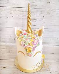 https://www.stayathomemum.com.au/my-kids/32-over-the-top-first-birthday-cakes/ gambar png