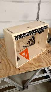 deluxe reverb cabinet build