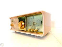 Art Deco Motorola Antique Clock Radio