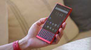 Blackberry devices were monarchs of the mobile world in the late aughts, but then android and ios took off and sales took a nosedive. A Blackberry Phone With A Physical Keyboard Is Coming In 2021 Gadgetmatch
