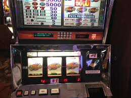 Given that modern slot machines operate on random number generators, it is impossible to tell when a slot machine is going to hit. Fremont Casino On Twitter Quick Hit Slot Paid A Lucky Winner 5 000 Who Needs A Slot Machine In Their Life Fremontcasino Slots