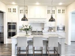 The aspen white shaker cabinet collection offers a fresh, crisp, and clean look to any kitchen. White Shaker Cabinets Discount Trendy In Queens Ny
