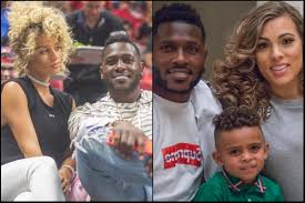 The pittsburgh steelers player recently took his fans into his life as a loving father and the segments are. Antonio Brown Leaves Jena Frumes To Get Back With Baby Mama Chelsie Kyriss Blacksportsonline