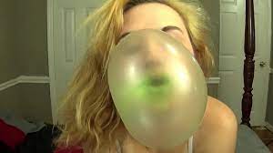 Porn bubble gum