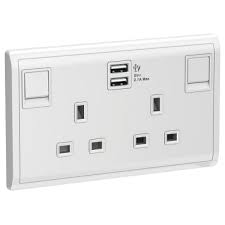 13a Twin Gang Switched Socket