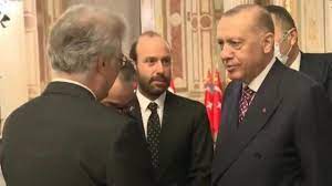 Cumhurbaşkanı Erdoğan, sanatçılarla iftarda bir araya geldi - Video 7