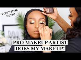 a real pro makeup artist does my makeup