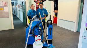 crestclean commercial cleaning invercargill