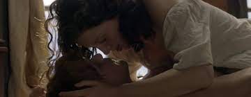 Kissing in Outlander: When a Kiss Is So Much More Than Just a Kiss