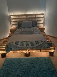 wood pallet bed w tree stumps pallet