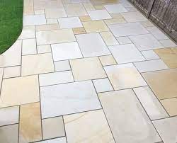 sawn mint sandstone patio kit paving
