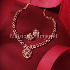 18kt yellow gold real diamond necklace