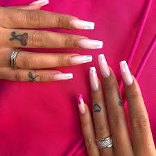 Coffin nails range from short to long in length, are tapered at the ends, and are squared off (like a coffin). Coffin Nails Ideas For Enchanting Look Naildesignsjournal Com