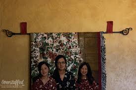 Displaying A Holiday Photo Blanket