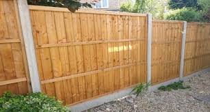 fence installation cost in the uk